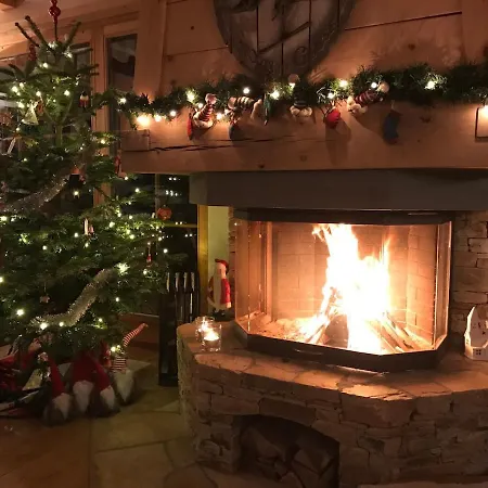 Beautiful With Exceptional View בקתה קראנס-מונטנה