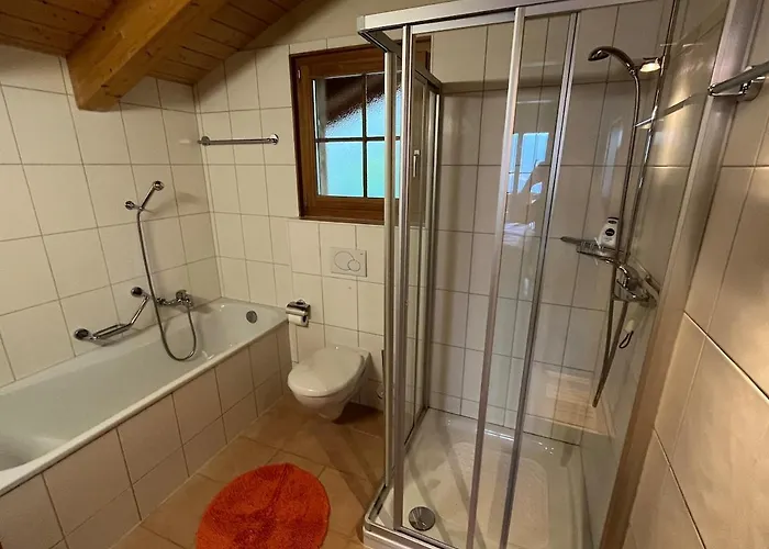 Beautiful With Exceptional View בקתה