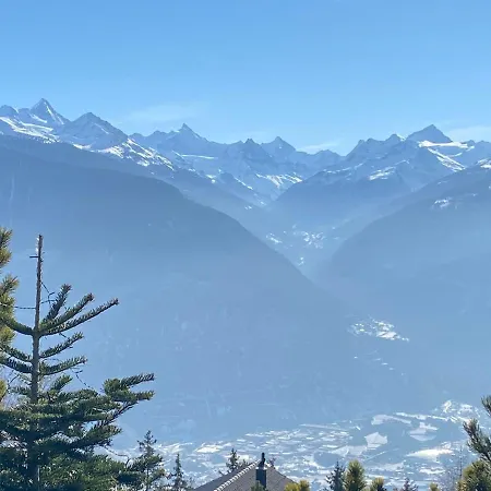 Dağ evi Beautiful With Exceptional View Crans-Montana